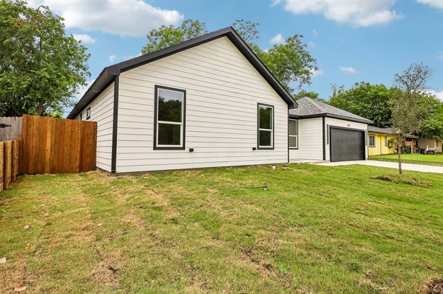 827 Powell Circle, Mesquite, TX 75149