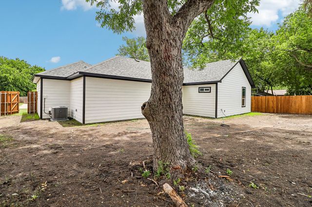 827 Powell Circle, Mesquite, TX 75149