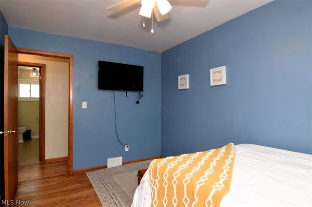20685 Alameda Parkway, Highland Hills, OH 44128