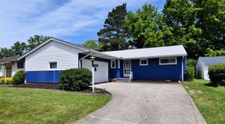 20685 Alameda Parkway, Highland Hills, OH 44128
