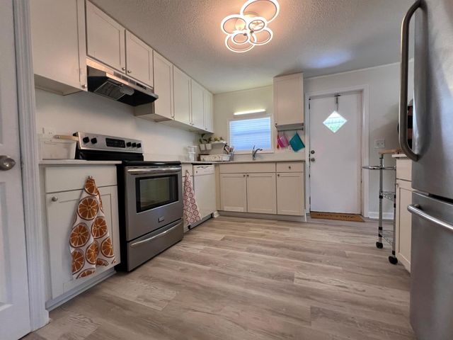 2555 PGA Blvd. Lot 164, Palm Beach Gardens, FL 33410