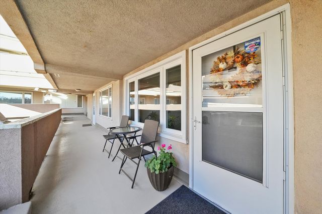 6337 Roosevelt Road 209, Berwyn, IL 60402