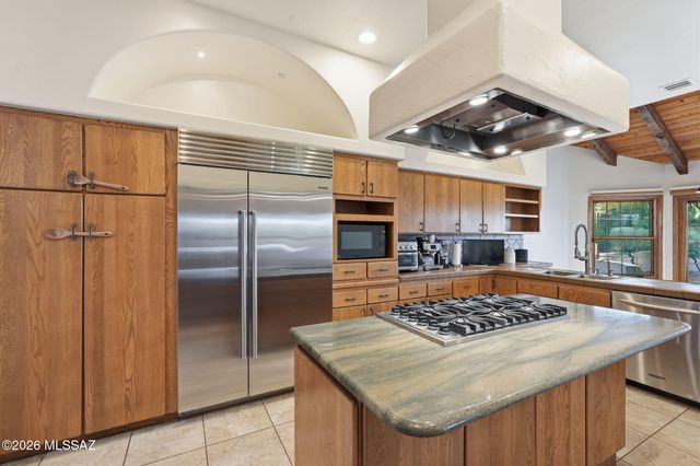 4061 E Camino Montecillo, Tucson, AZ 85718