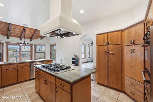 4061 E Camino Montecillo, Tucson, AZ 85718