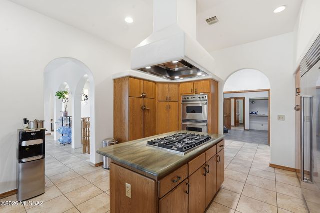 4061 E Camino Montecillo, Tucson, AZ 85718