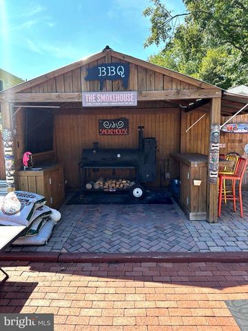 8872 OLDE MILL RUN, Manassas, VA 20110