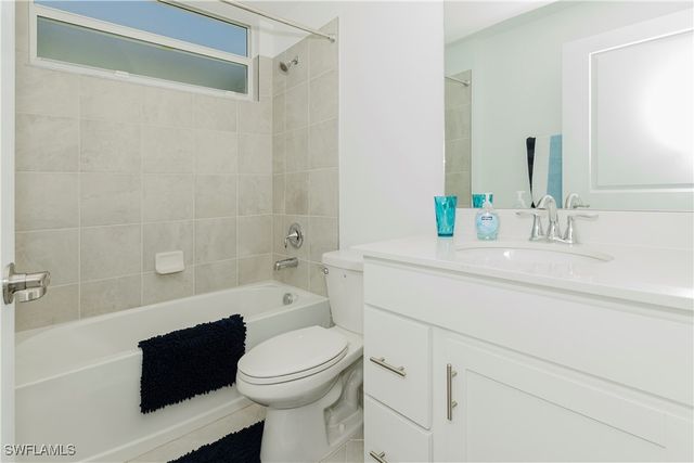 5467 Double Eagle CIR 3216, Ave Maria, FL 34142