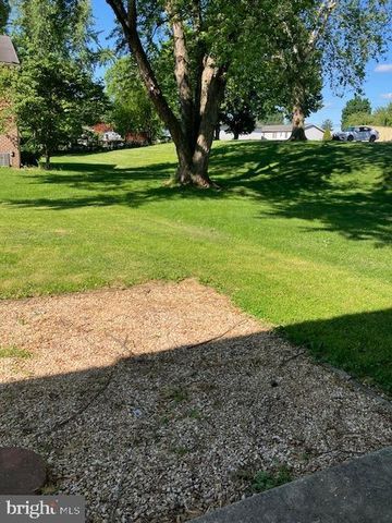 2339 MCCLEARY DRIVE, Chambersburg, PA 17202