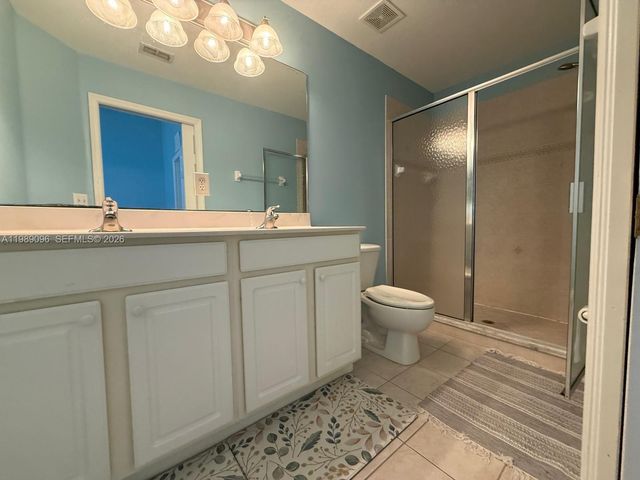 8285 Pacific Beach Dr. 0, Fort Myers, FL 33966