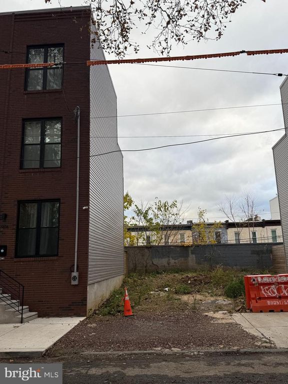 1410 N 27TH ST, Philadelphia, PA 19121