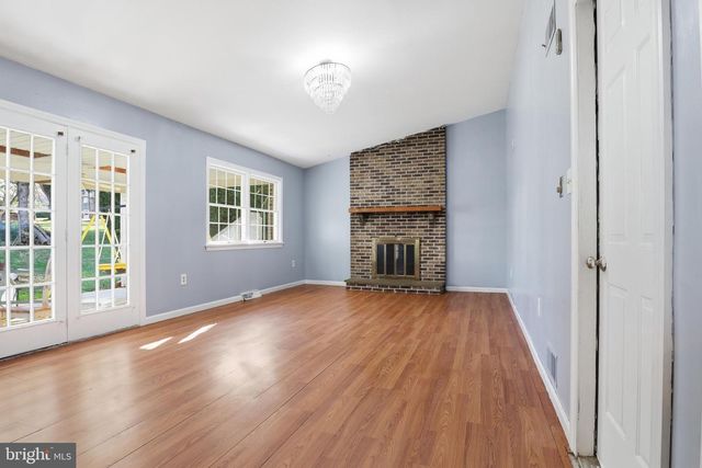 647 CANDLEWYCK RD, Lancaster, PA 17601