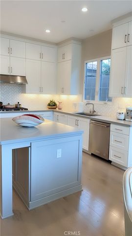119 Donati, Irvine, CA 92602