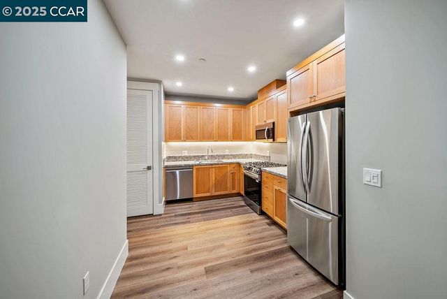 600 Hartz Ave 119, Danville, CA 94526