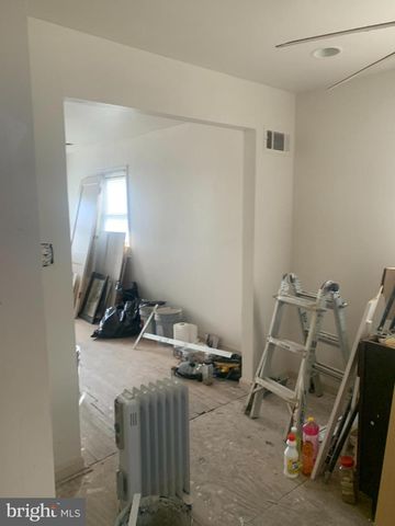 7110 E LOMBARD ST, Landover, MD 20785