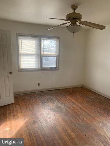 7110 E LOMBARD ST, Landover, MD 20785