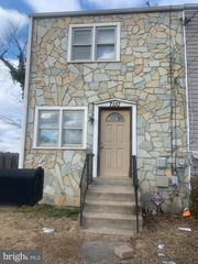 7110 E LOMBARD ST, Landover, MD 20785