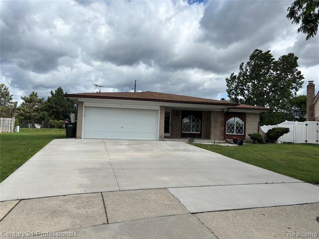 38986 Cottonwood Court, Sterling Heights, MI 48310