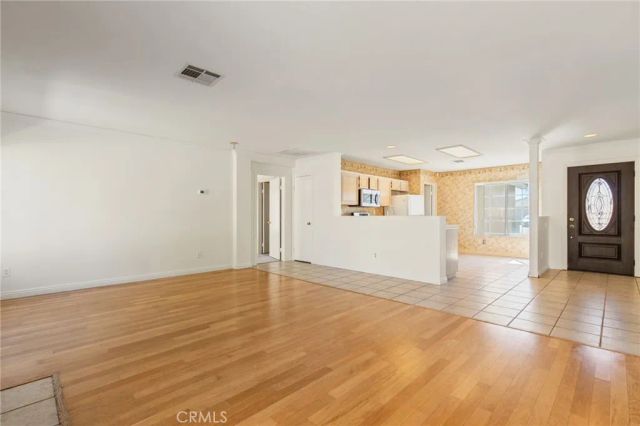 6157 W Avenue J4, Lancaster, CA 93536