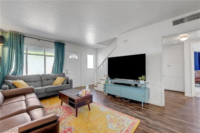 1740 Canosa Avenue, Las Vegas, NV 89104