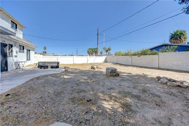 1740 Canosa Avenue, Las Vegas, NV 89104