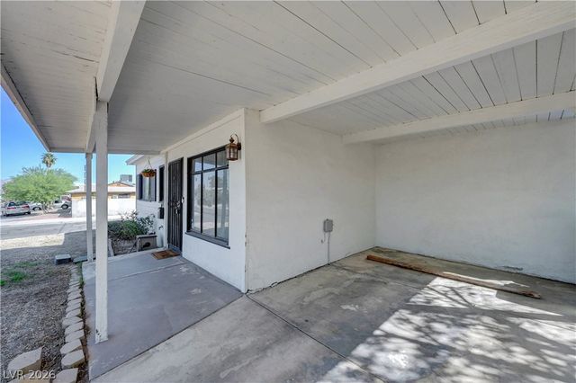 1740 Canosa Avenue, Las Vegas, NV 89104