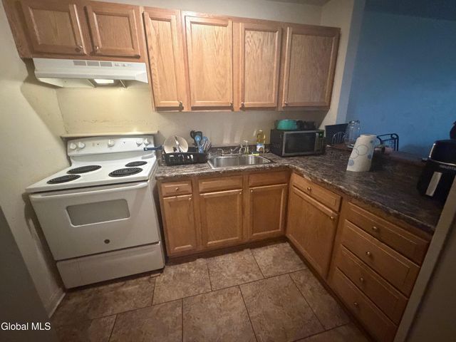 143 Clinton Street, Albany, NY 12202