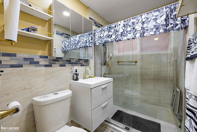 5810 Yorkshire Drive, Detroit, MI 48224