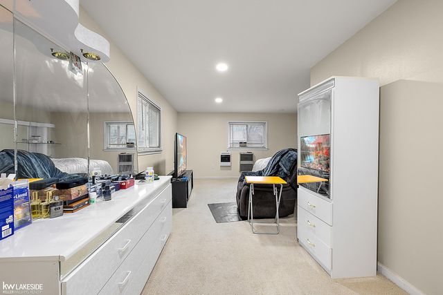 5810 Yorkshire Drive, Detroit, MI 48224