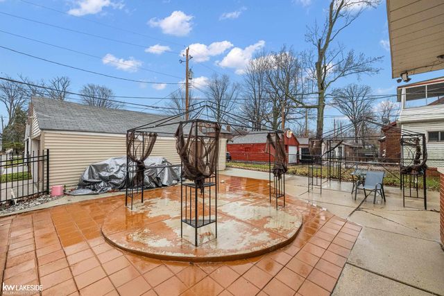 5810 Yorkshire Drive, Detroit, MI 48224