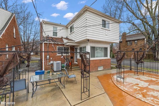 5810 Yorkshire Drive, Detroit, MI 48224