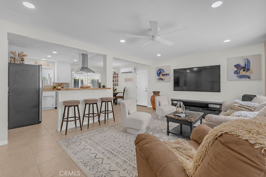 Image 20 of property listing at 7448 Church, Yucca Valley, CA 92284