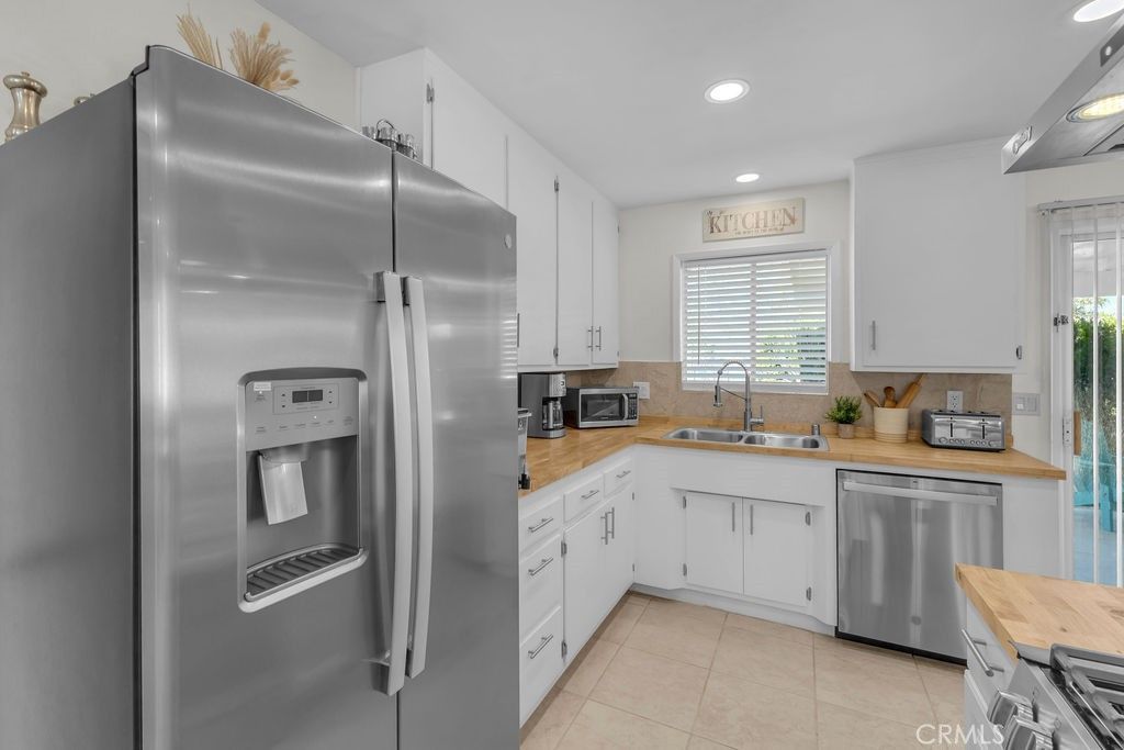 Image 35 of property listing at 7448 Church, Yucca Valley, CA 92284