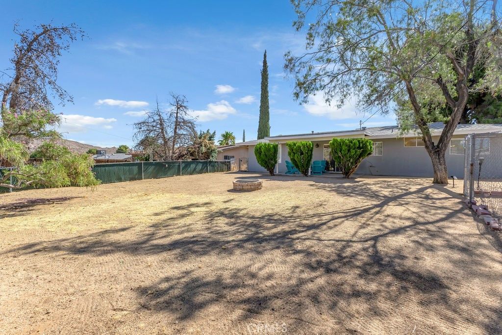 Image 57 of property listing at 7448 Church, Yucca Valley, CA 92284