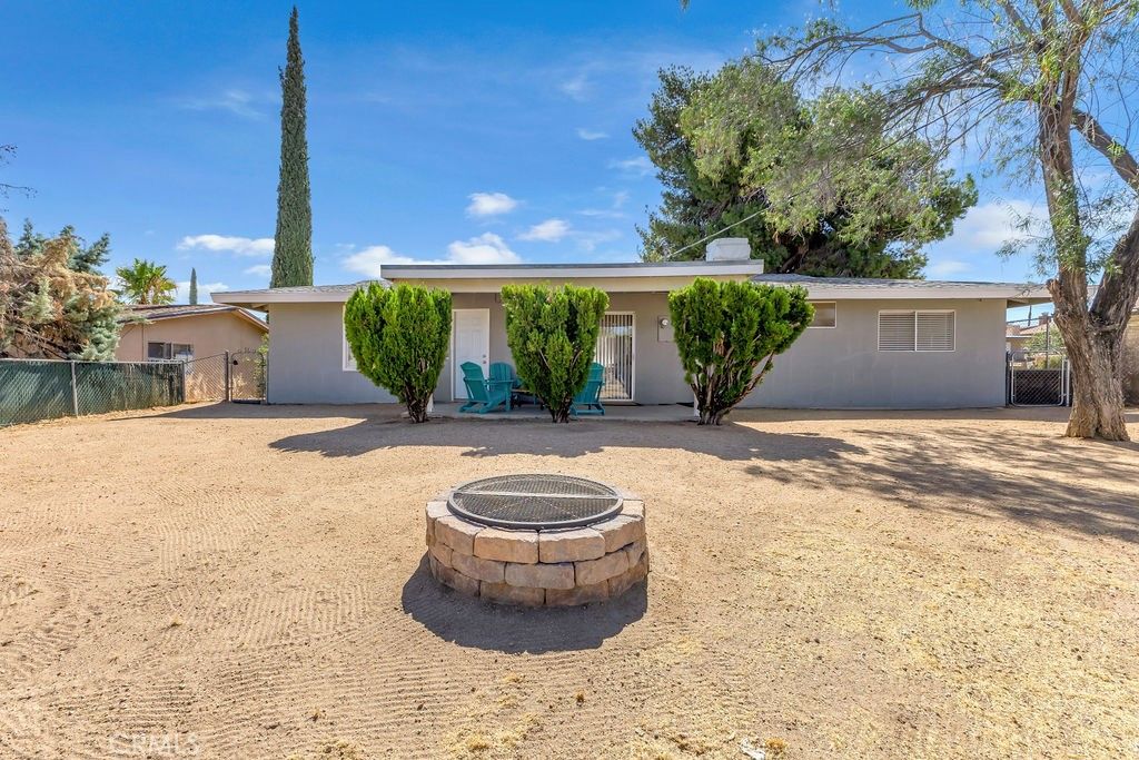 Image 61 of property listing at 7448 Church, Yucca Valley, CA 92284