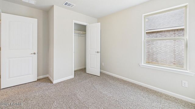 148 Cottage Cove Drive, Maurice, LA 70555