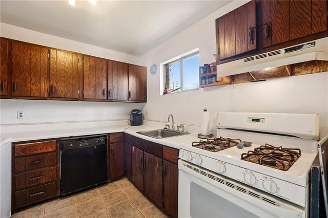 5544 Kingsport NE Drive 25, Atlanta, GA 30342