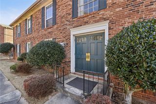 5544 Kingsport NE Drive 25, Atlanta, GA 30342