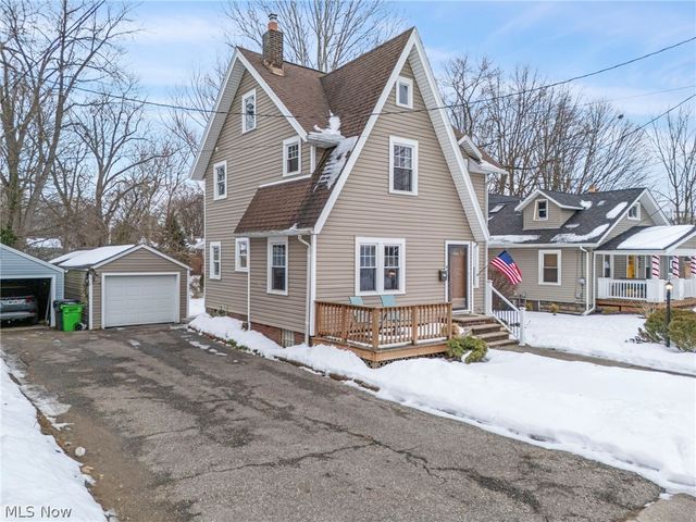 422 Werstler Avenue NW, North Canton, OH 44720