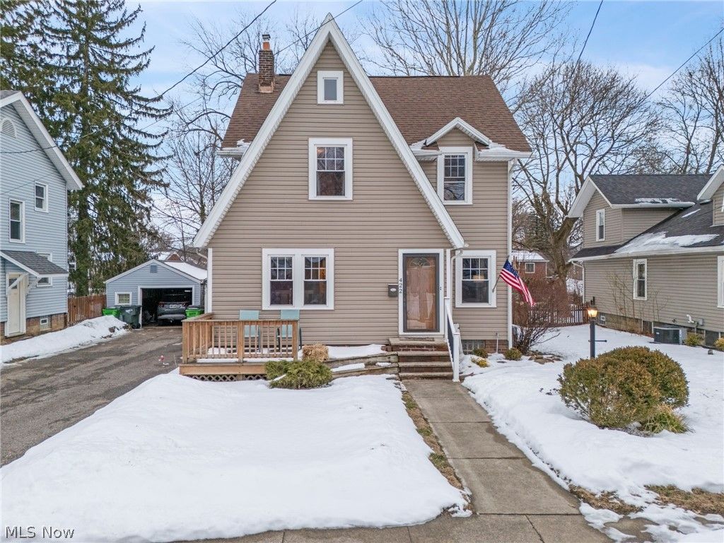 422 Werstler Avenue NW, North Canton, OH 44720