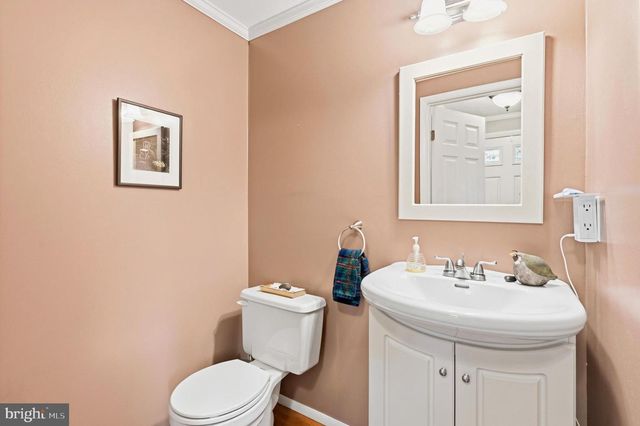 2303 MIDDLE CREEK LN, Reston, VA 20191