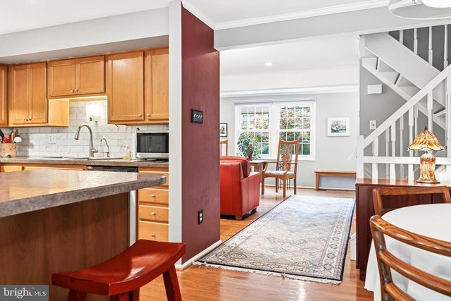 2303 MIDDLE CREEK LN, Reston, VA 20191