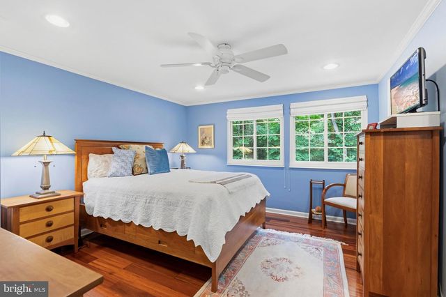2303 MIDDLE CREEK LN, Reston, VA 20191
