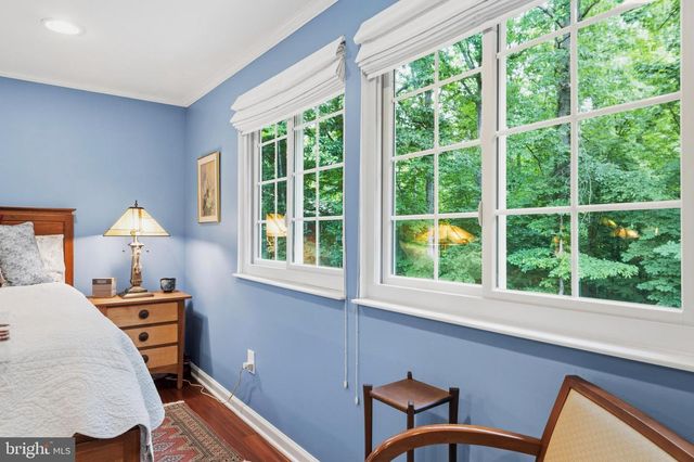 2303 MIDDLE CREEK LN, Reston, VA 20191