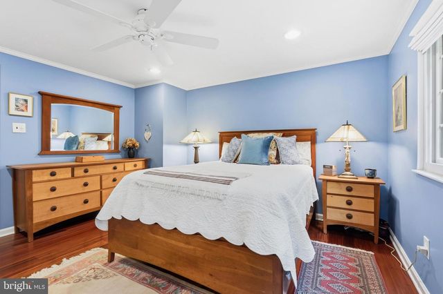 2303 MIDDLE CREEK LN, Reston, VA 20191