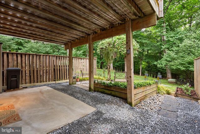 2303 MIDDLE CREEK LN, Reston, VA 20191