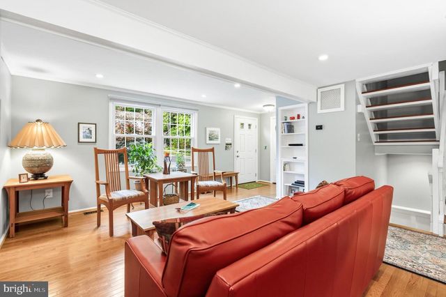 2303 MIDDLE CREEK LN, Reston, VA 20191