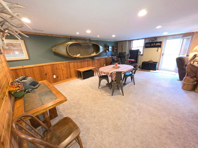 445 6th Street SW, Plainview, MN 55964