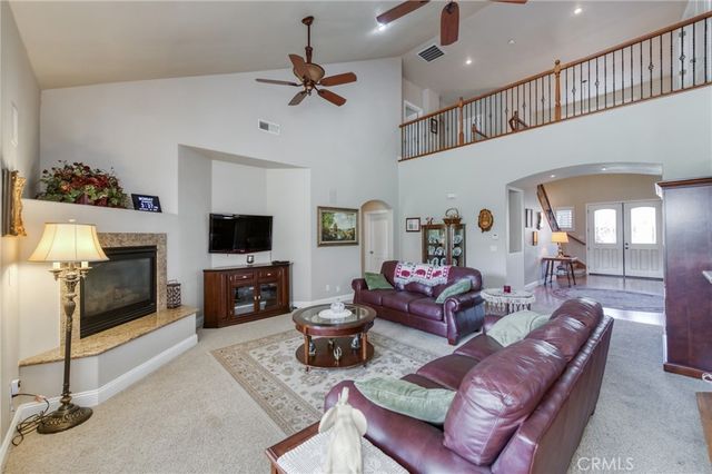 6125 Del Monte, Chowchilla, CA 93610