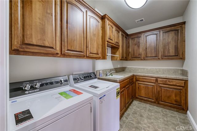 6125 Del Monte, Chowchilla, CA 93610