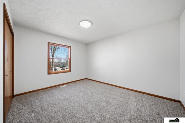 1720 Fairfield Street, Lincoln, NE 68521